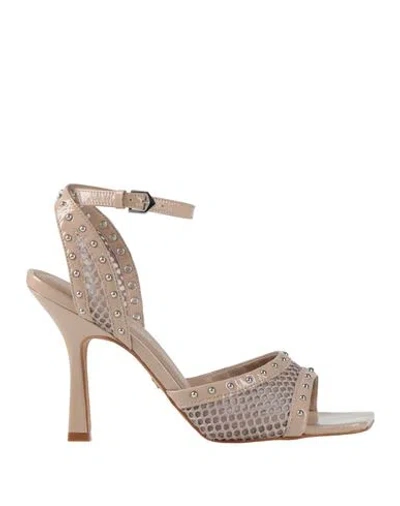 Carrano Woman Sandals Beige Size 7 Leather, Textile Fibers In Nude