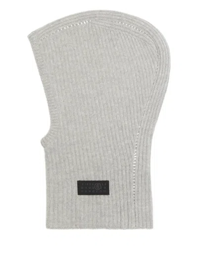 Mm6 Maison Margiela Ribbed Balaclava In Gray