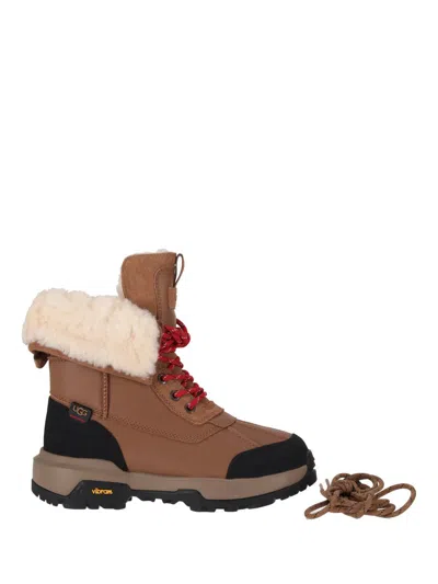 Ugg W Adirondack Boot Xxv In Brown