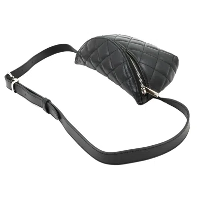 Pre-owned Chanel Black Leather Fanny Pack Sling Bag ()