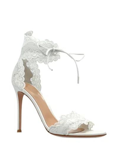 Gianvito Rossi Evie Ankle-tie Sandals In White