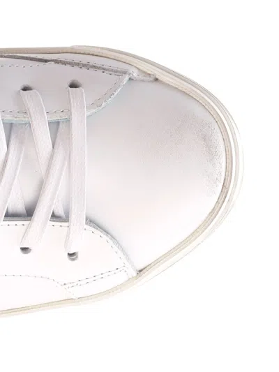 Philippe Model Distressed Effect Low-top Sneakers In White