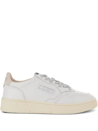 Autry Medialist Low Leather Sneakers In White