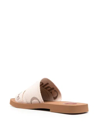 Chloé X High Summer Woody Embroidered Logo Flat Sandals In Neutral