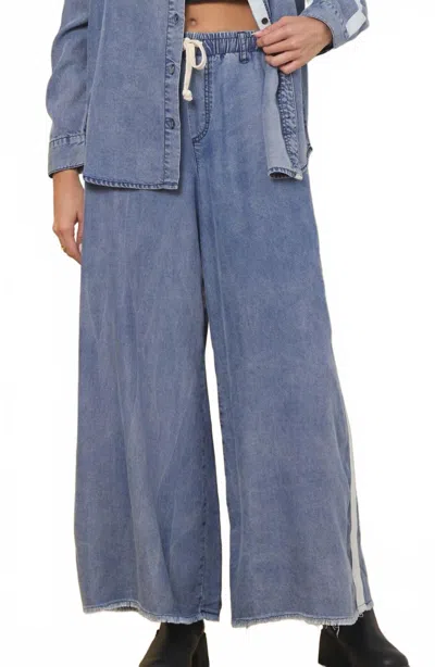 Vintage Havana Wide-leg Drawstring Pants In Washed Denim In Blue