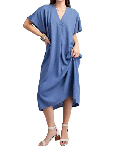 Easel Short Sleeve Poly Linen Maxi Kaftan Dress In Denim In Blue