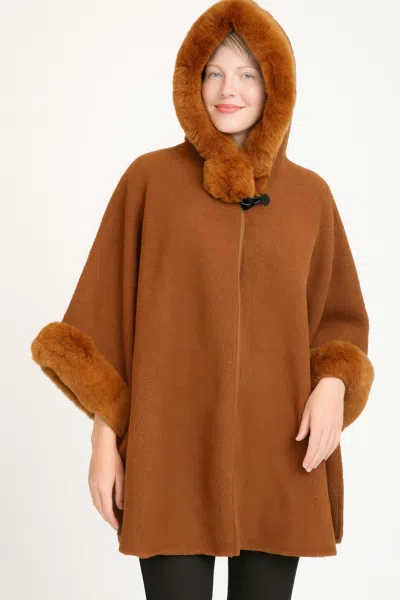 Truedames Hooded Faux Fur Trim Cape In Brown