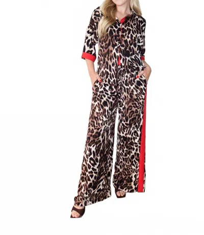 Q2 Wild Card Wide Leg Pants In Leopard In Multi
