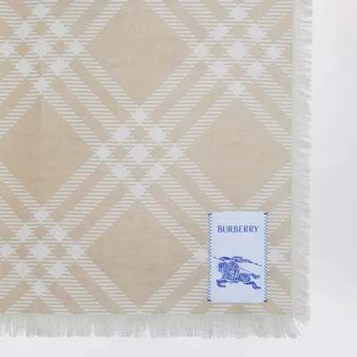 Burberry Beige/ecru Check Silk And Wool Scarf In Neutral