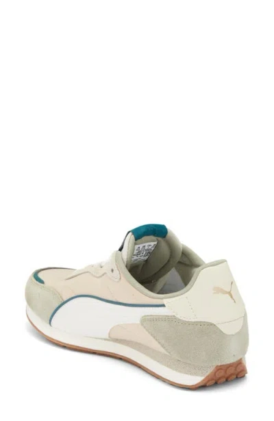 Puma St Miler Rose Sneaker In Multi