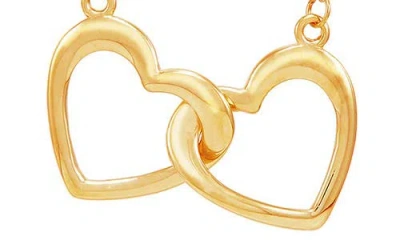 Frankie & Zoe 10k Yellow Gold Interlocking Heart Pendant Necklace In Gold