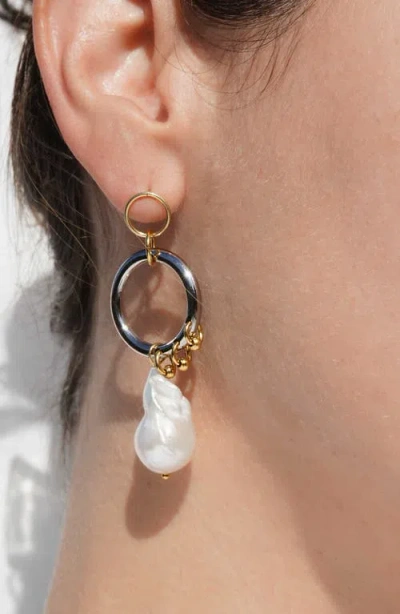 Kozakh Sykies Drop Earrings In Metallic