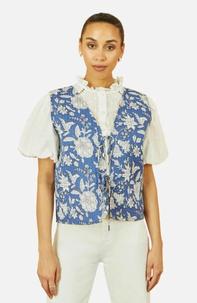 Yumi Floral Reversible Quilted Vest Jacket In Blue
