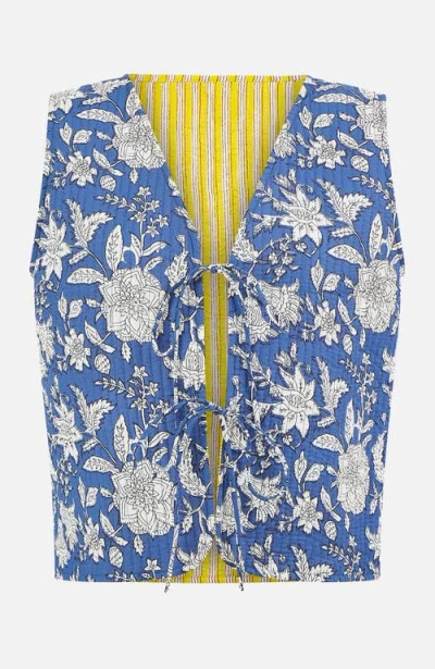 Yumi Floral Reversible Quilted Vest Jacket In Blue