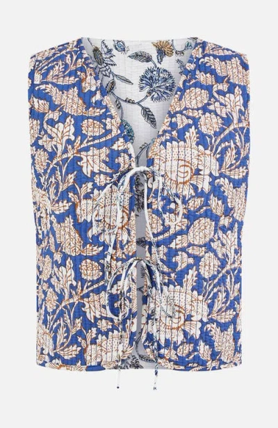 Yumi Floral Reversible Quilted Vest Jacket In Blue