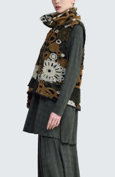 Luukaa Eira Textured Vest In Brown