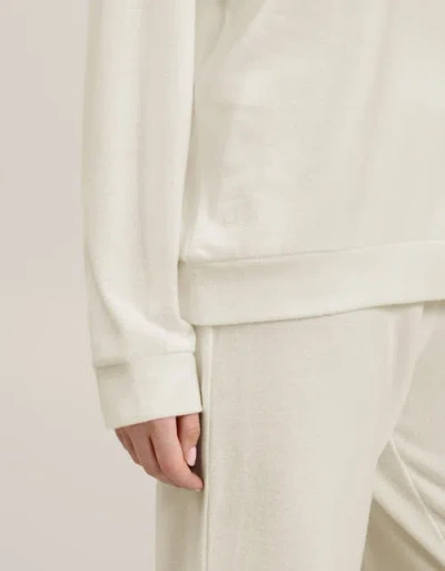 Togas Home Suit In White