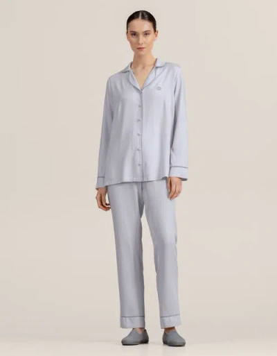 Togas Pajamas In White