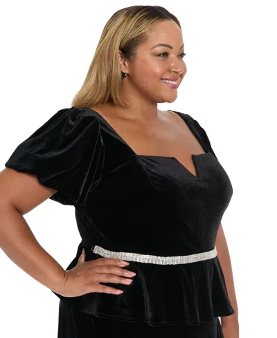 Muse Plus Size Square Notch Neck Top In Black
