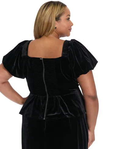 Muse Plus Size Square Notch Neck Top In Black