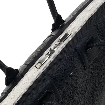 Bally Bold Volume Tote Bag U901p In Black