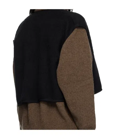 Baserange Sleeveless Vest In Black