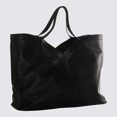 Saint Laurent Black Leather Y Maxi Top Handle Bag In Black
