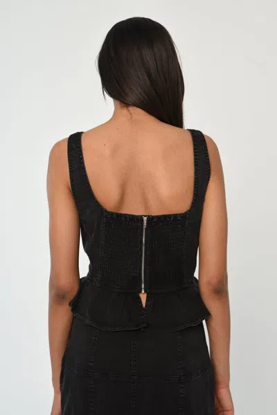 Love The Label Romeo Top In Black