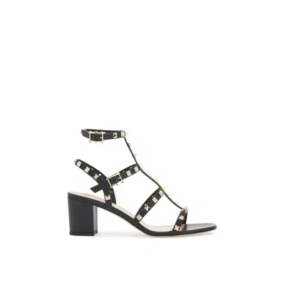 Valentino Garavani Garavani Rockstud 60 Leather Sandals In Black