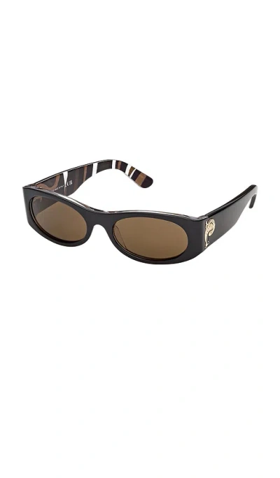 Pucci Oval Sunglasses In Brown
