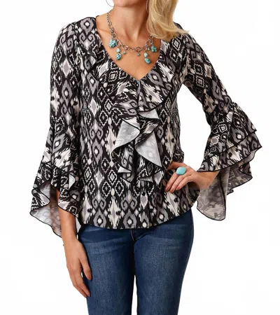 Roper Women Ikat Long Sleeves Ruffled Blouse In Black In Multi