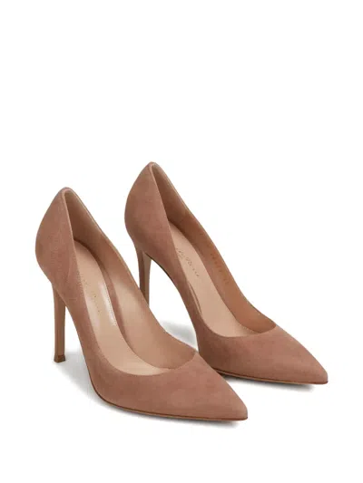 Gianvito Rossi Pointed Pumps In Brown
