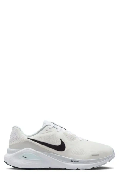 Nike Structure 26 Running Shoe In Multi