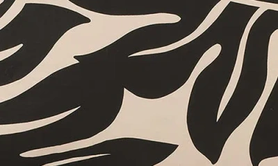 Aloha Collection Day Tripper Holomua Water Resistant Tyvek® Tote In Pink