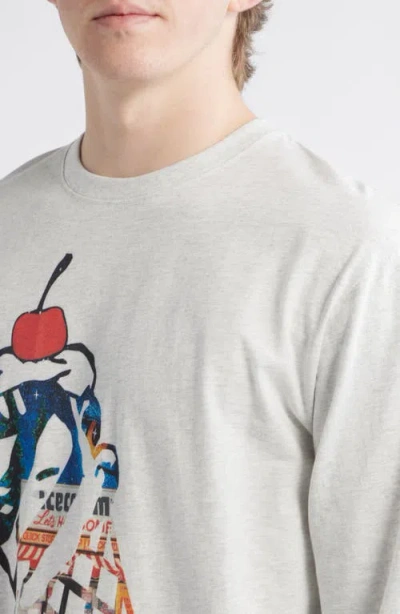 Icecream Cone Man Graphic Long Sleeve T-shirt In White