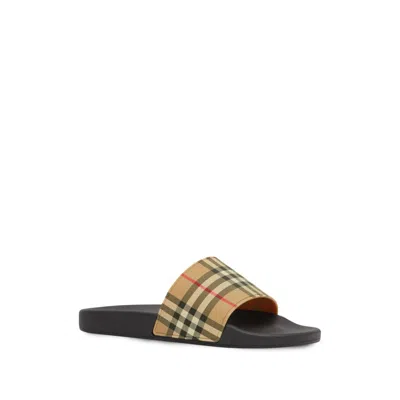 Burberry Men Beige Vintage Check Print Slides Man In Black