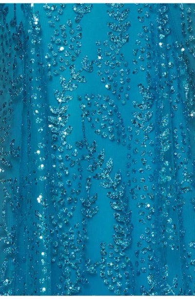 Blondie Nites V-neck Sequin Gown In Blue