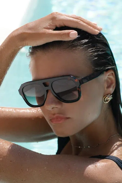 Freyrs Eyewear Voyager Oversized Aviator Sunglasses In Brown