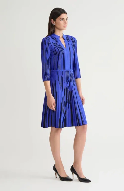 Ming Wang Dual-toned Soft Knit Dress In Blue