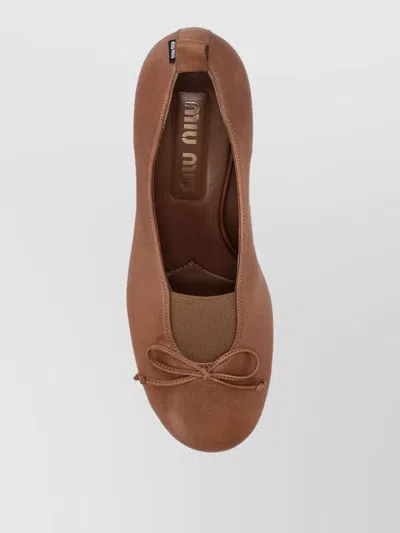 Miu Miu Nappa Pumps Block Heel Bow Detail Pull Tab In Brown