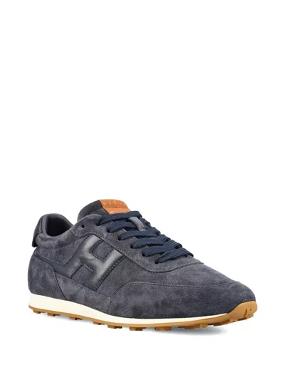 Hogan Logo-patch Sneakers In Blue