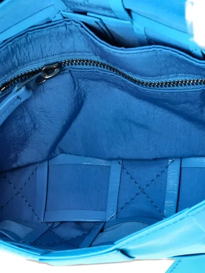 Pre-owned Bottega Veneta Cassette Maxi Intrecciato Leather Small Crossbody Bag In Blue