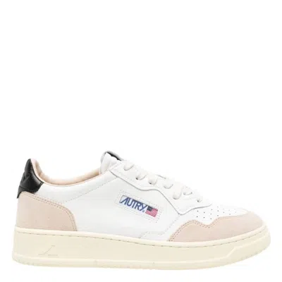Autry Medialist Low Sneakers In Pink