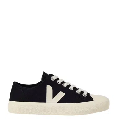 Veja Black Pierre Wata Ii Low-top Sneakers In Black