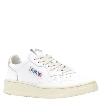 Autry Medalist Aulw Ll26 Sneakers Woman Whire And Pink In Multi