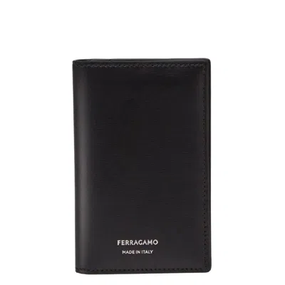 Ferragamo Signature Vertical Leather Card Case In Black