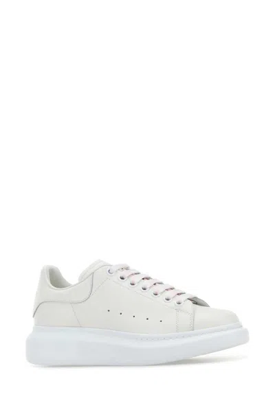Alexander Mcqueen White Leather Sneakers In White