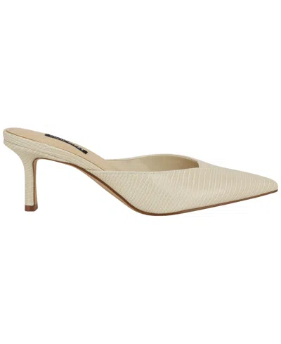 Nine West Camenla Mule In Neutral