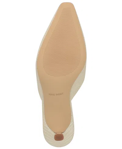 Nine West Camenla Mule In Neutral