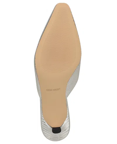Nine West Camenla Mule In Silver